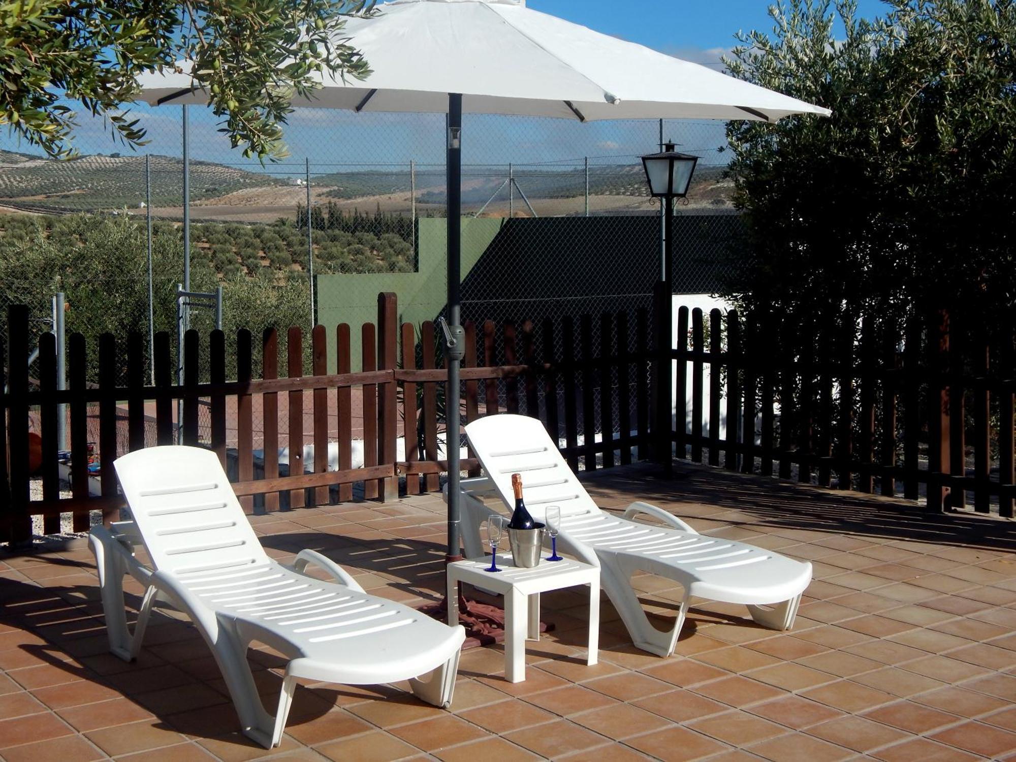 Villa Maria - Pista De Padel Y Piscina Baena Extérieur photo