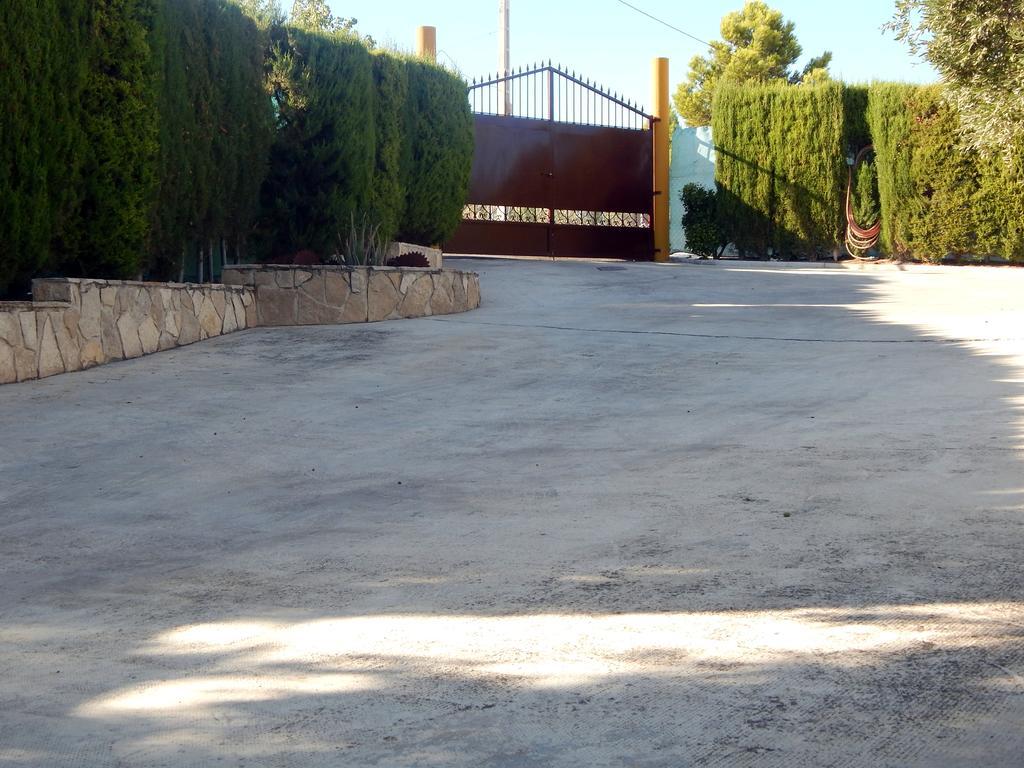 Villa Maria - Pista De Padel Y Piscina Baena Extérieur photo