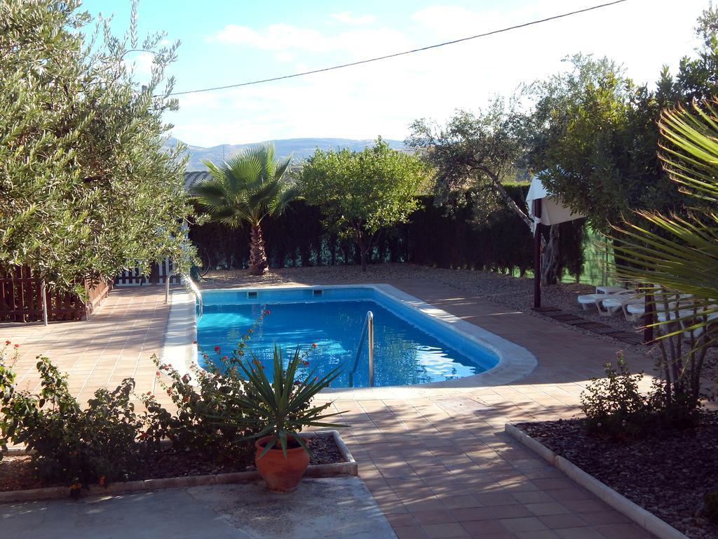 Villa Maria - Pista De Padel Y Piscina Baena Extérieur photo